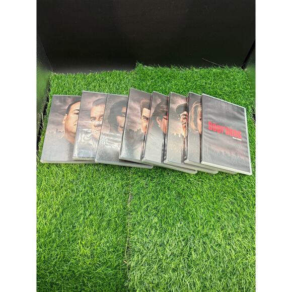 The Sopranos: The Complete Series (DVD, 30-Disc Box Set, HBO) - Picture 7 of 8